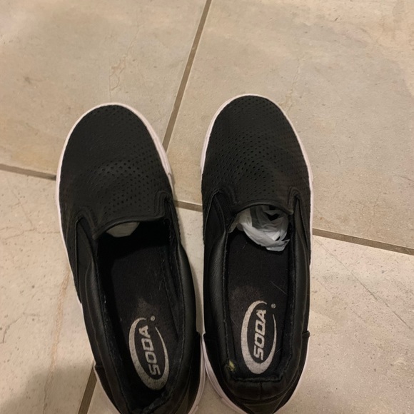 Black Soda Ked Shoes - Picture 8 of 9